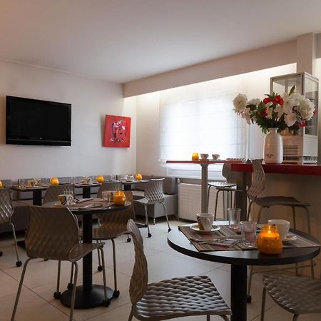 The Originals City, Hotel Dau Ly, Lyon Est Bron Exterior foto